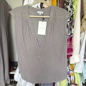 edge Gray Ribbed Blouse